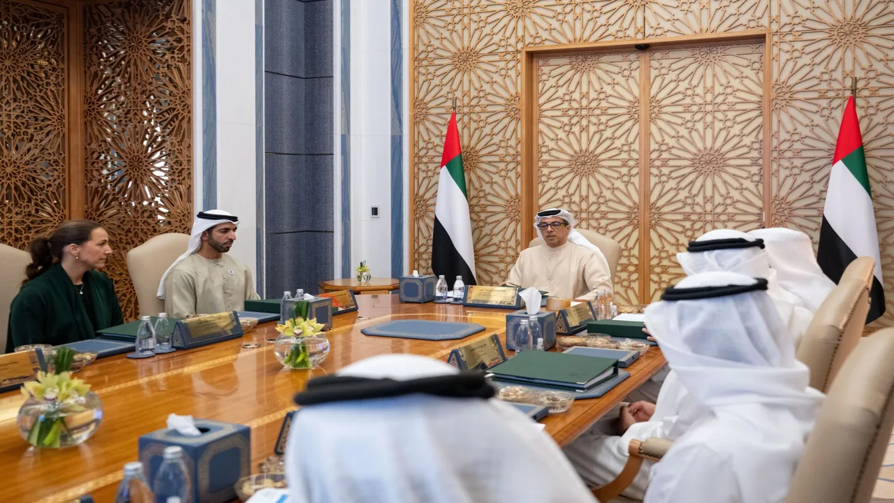 منصور بن زايد يقود اجتماع مجلس إدارة صندوق أبوظبي للتنمية